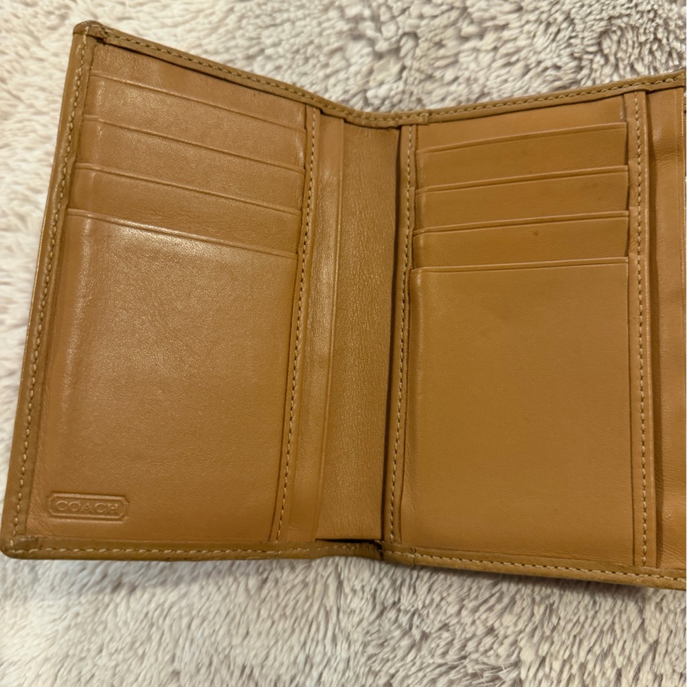 Coach Tri Fold Wallet - Picture 4 of 12